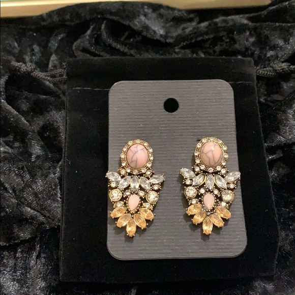 Blush Crystal Drop Earrings - Picture 2 of 4